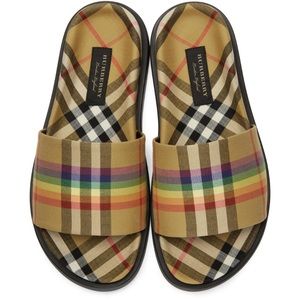 Burberry vintage check slides
